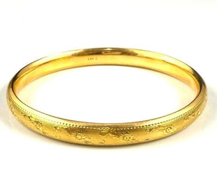 14k Gold Bangle Bracelet