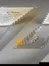 1945 Two and a Half Peso Gold Coin, Franklin Mint Silver Pendant, and 1964 Silver Peso: 1945 2 1/2 peso gold coin, a Franklin mint "First Step on the Moon" silver pendant, and a 1964 silver peso