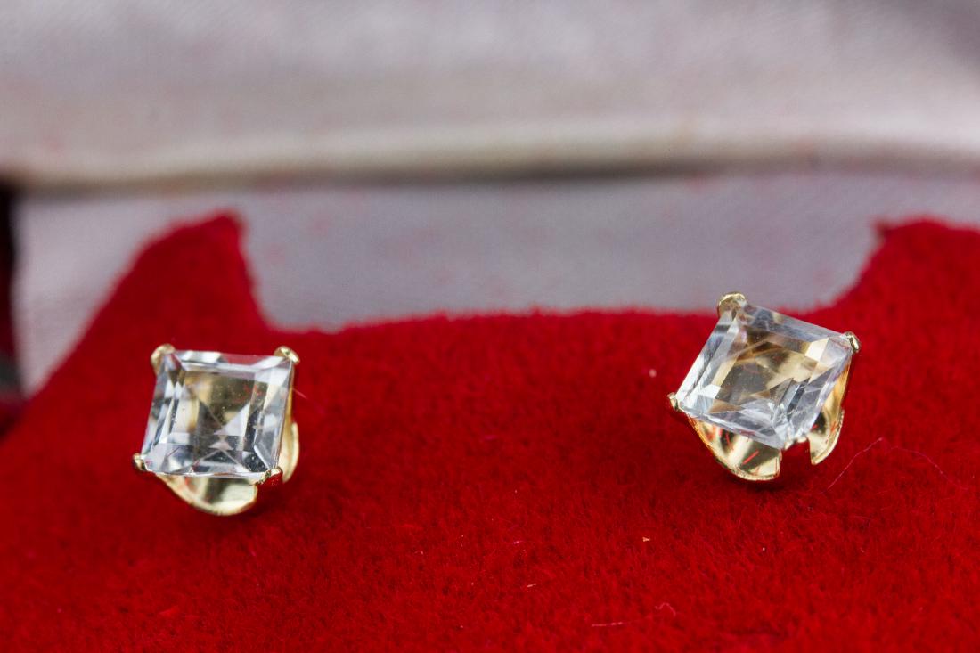 14K Gold and Aquamarine Earrings Retail $250 (1 of 2)