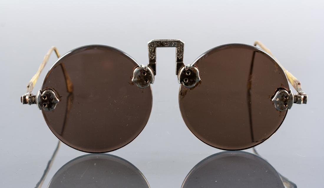 Chinese Vintage Folded Round Crystal Glasses (1 of 5)