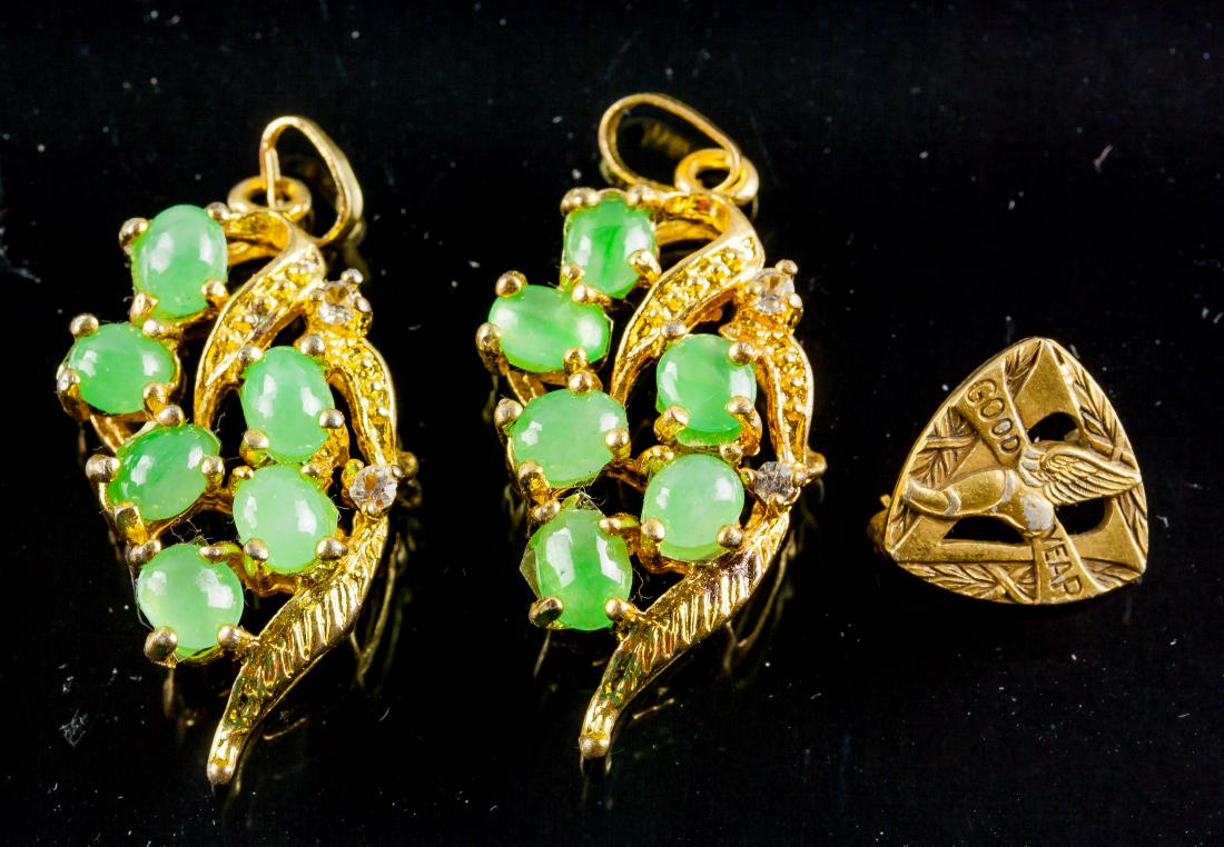 14K Good Year Brooch & Pair Green Hardstone Brooch (1 of 5)