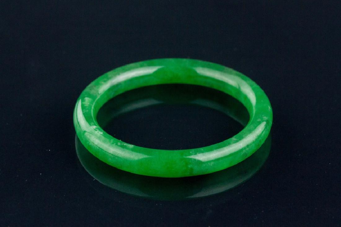 Burma Fine Green Jadeite Bangle w/GIA Certificate (1 of 4)