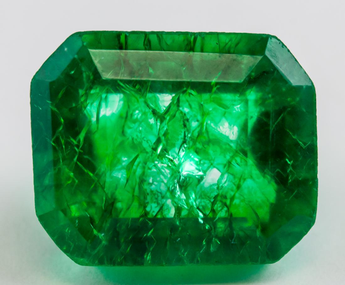 12.70 ct Natural Green Emerald w/ GGL Certificate (1 of 4)