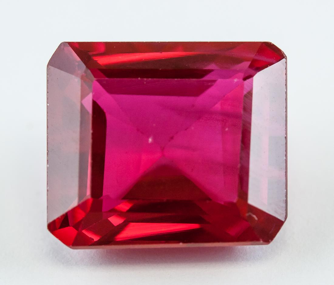18 Ct Emerald Cut Natural Ruby Gemstone AGSL (1 of 4)