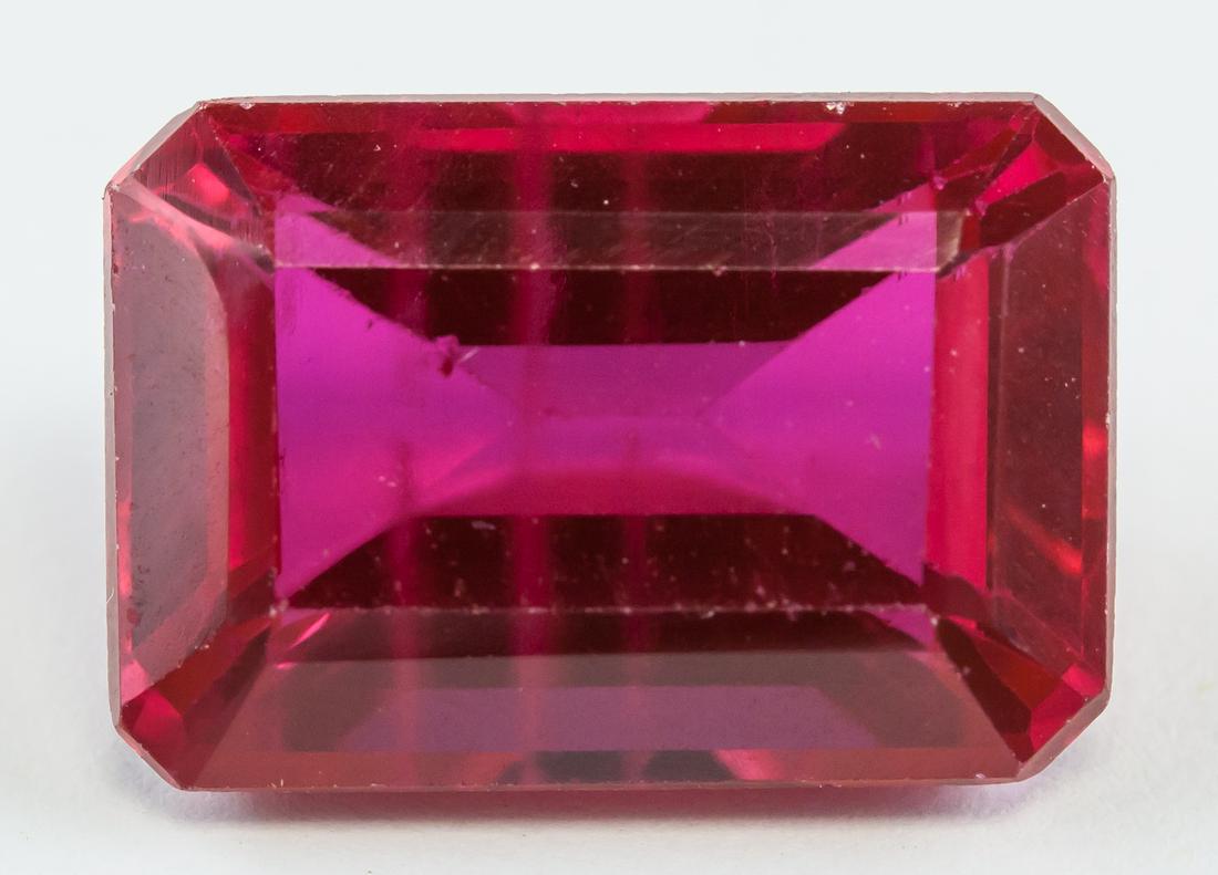 13.70ct Emerald Cut Pinkish Red Ruby Gemstone GGL (1 of 4)