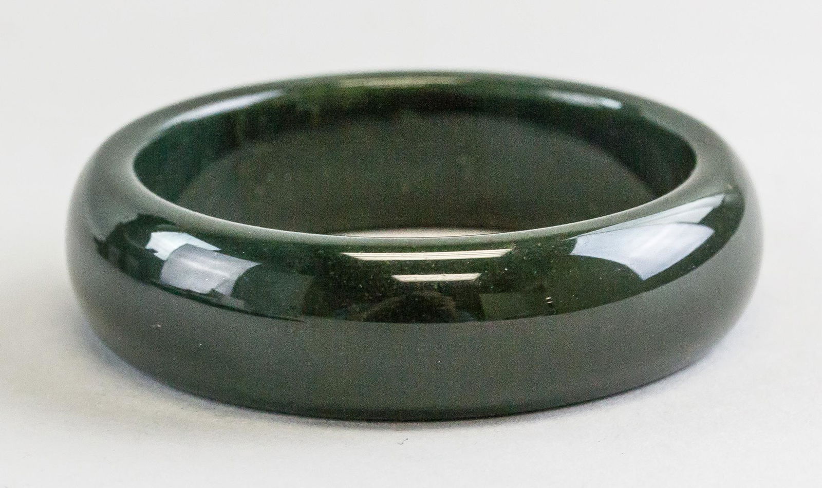 Green Jade Carved Bangle with Certificate (1 of 6)