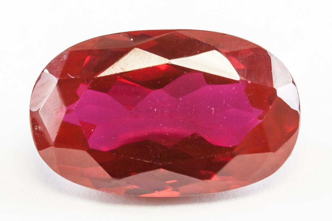 12.55ct Oval Cut Blood Red Natural Ruby CGL (1 of 4)