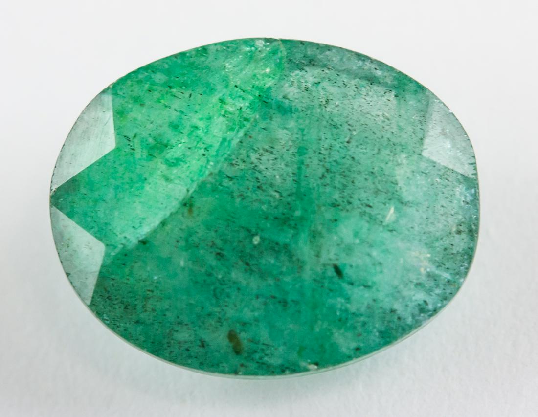 3.75ct Oval Cut Green Emerald IGI Certificate (1 of 4)