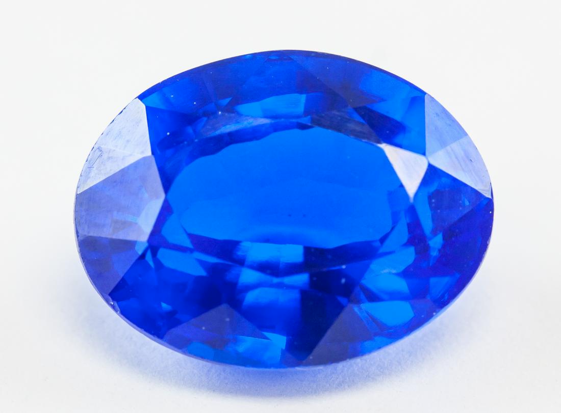 12.50ct Oval Cut Blue Natural Tanzanite GGL (1 of 4)