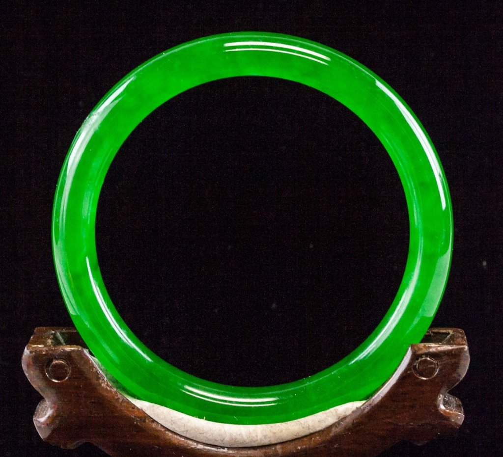 Burma Green Jadeite Bangle GIA (1 of 6)