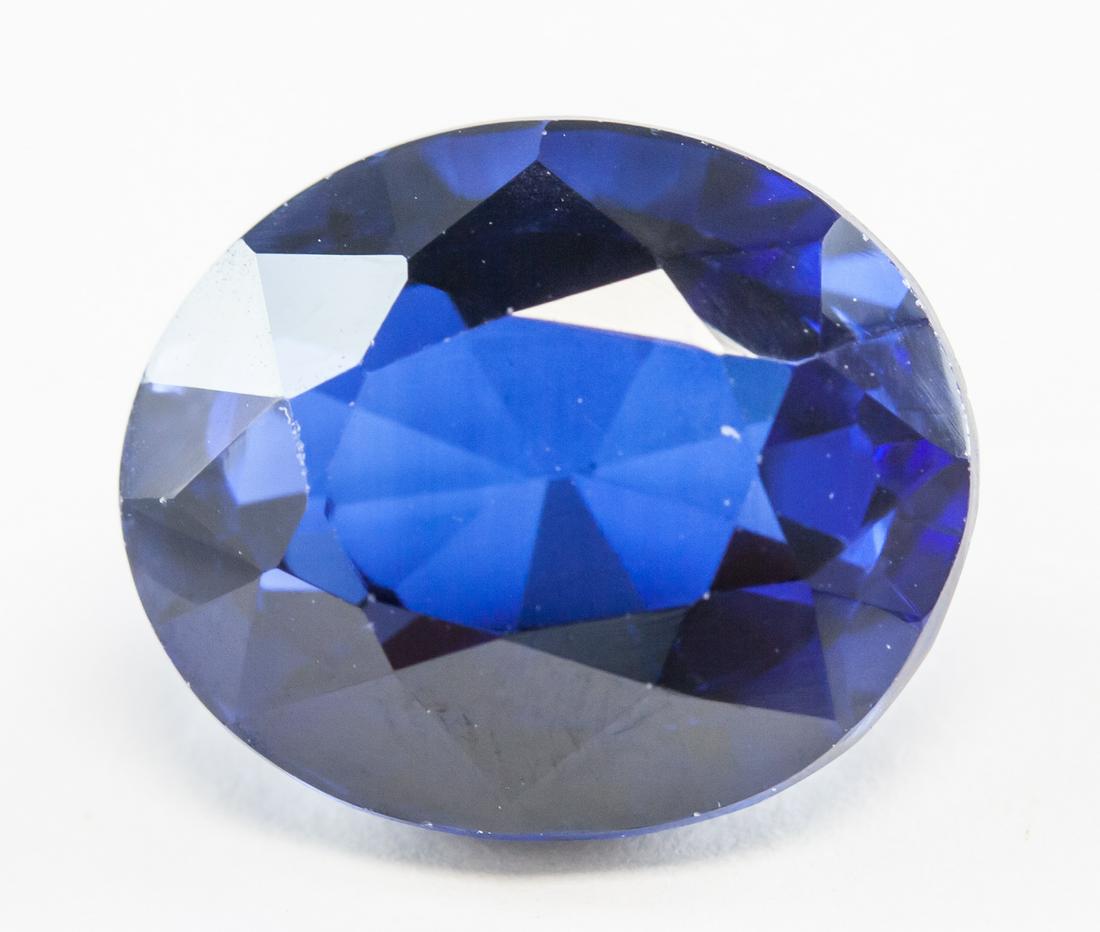 13.90ct Oval Cut Blue Natural Sapphire GGL (1 of 4)