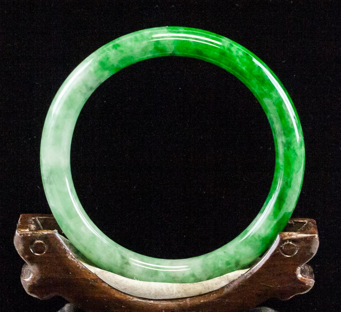 Chinese Green Jadeite Bangle with GIA Certificate (1 of 8)