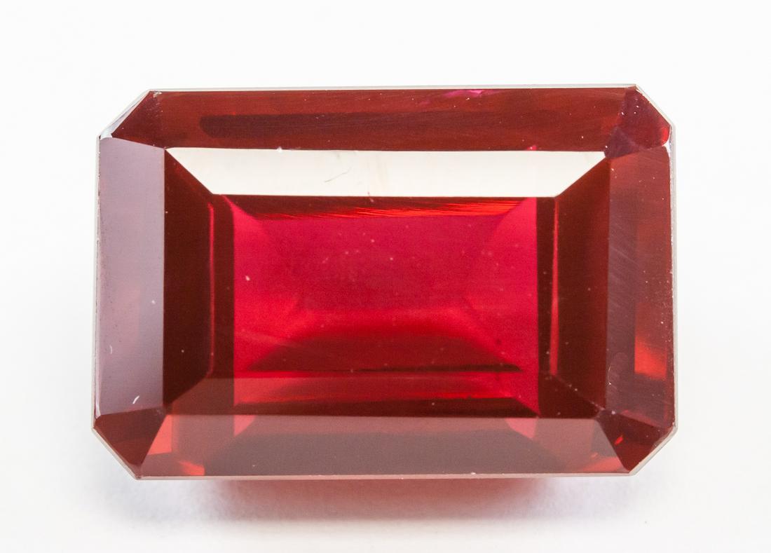 35.15ct Emerald Cut Red Natural Ruby GGL (1 of 4)