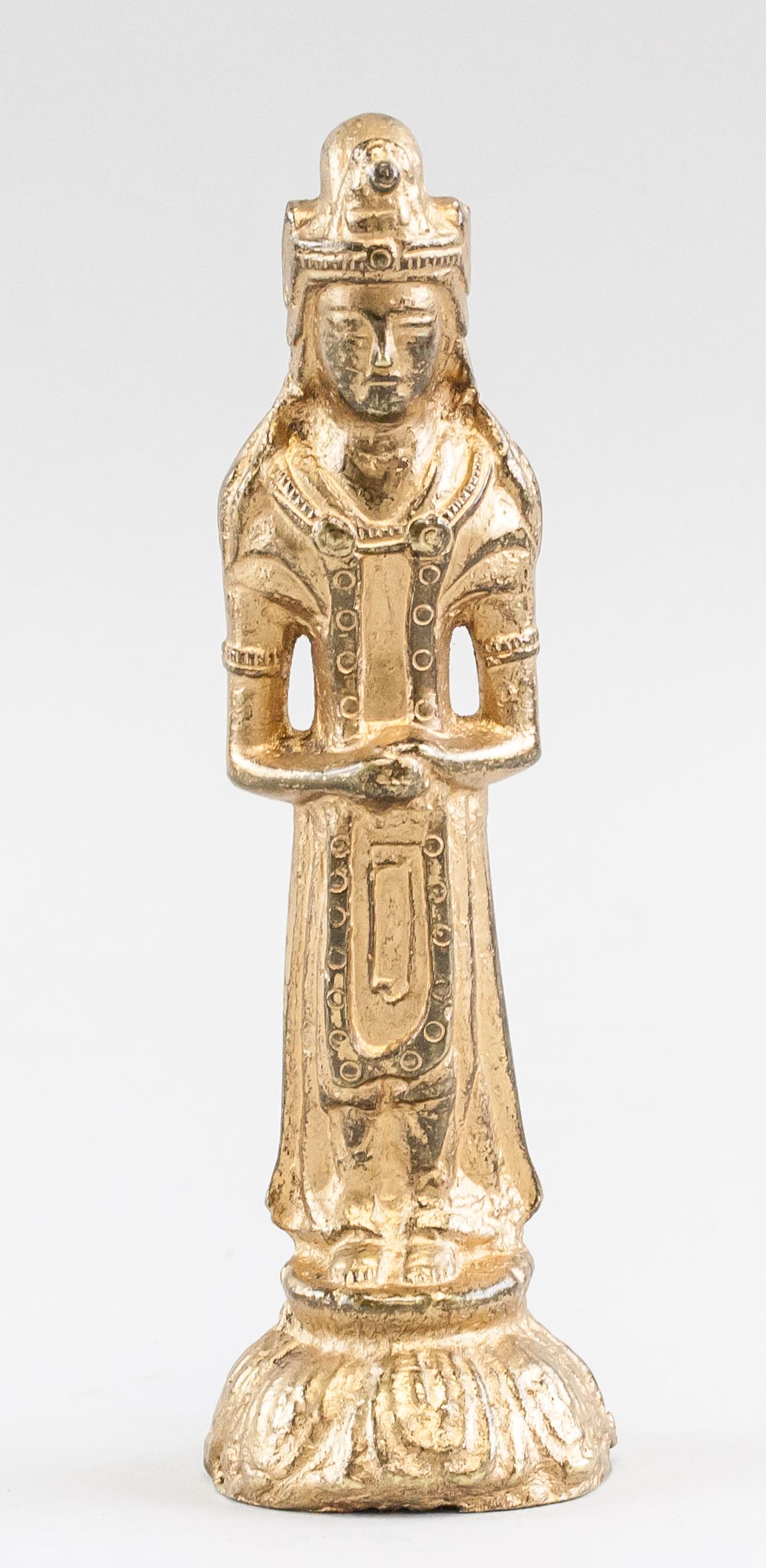 Korean Standing Bronze Buddha: Korean/Chinese small bronze Buddha. Featuring Buddha standing with hands clapsed in front of their waist. H: 15.5 cm, W: 5 cm, 367 grams.