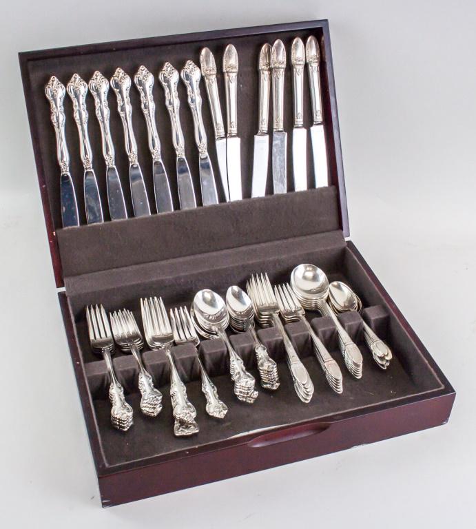 71-Piece Rogers Bros 1847 Silverware Set (1 of 9)
