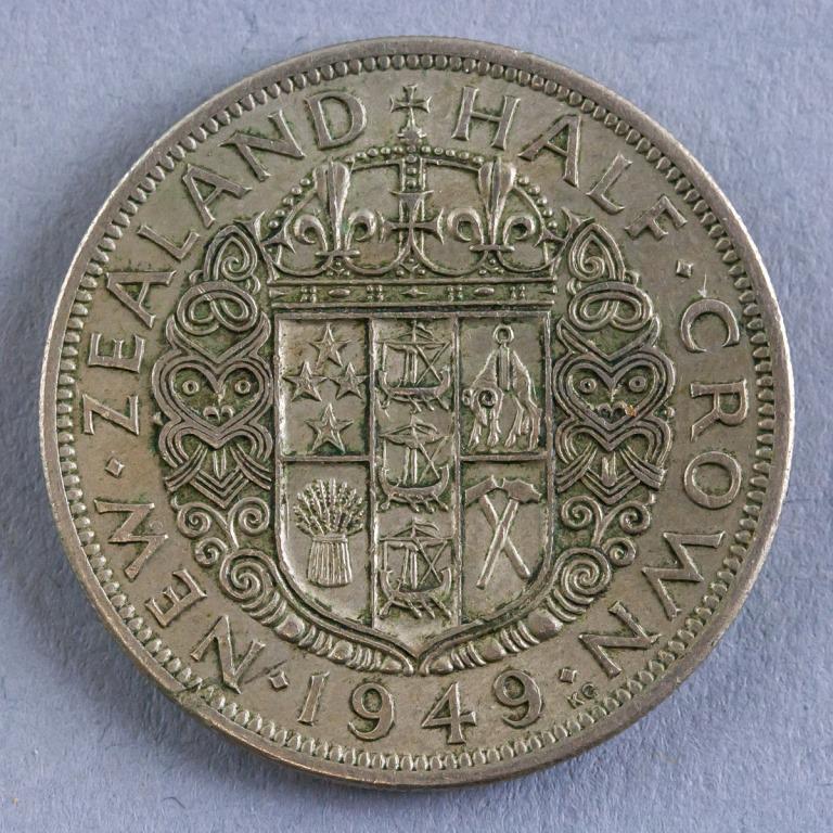 new-zealand-king-george-1949-half-crown-0013-on-jun-30-2022-888