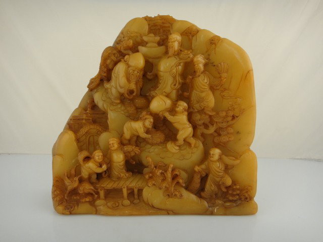 Fine Large Shoushan Tianhuang Carving of Immortals