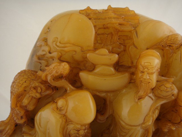 Fine Large Shoushan Tianhuang Carving of Immortals - 2