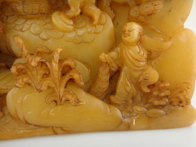 Fine Large Shoushan Tianhuang Carving of Immortals - 5