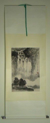 Fu Baoshi Chinese Hanging Scroll WC Painting: FU BAOSHI 博抱石 20TH CENTURY CHINESE HANGING SCROLL, WATERCOLOR ON PAPER Man and Waterfall Artist's Name: Fu Baoshi 博抱石 Date / Period: 20th Century Form / Mediu