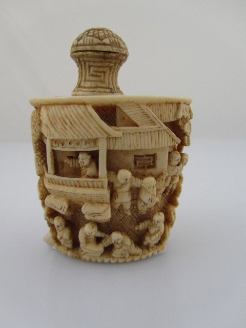Antique Chinese Openwork Carved Ivory Snuff Bottl - 4