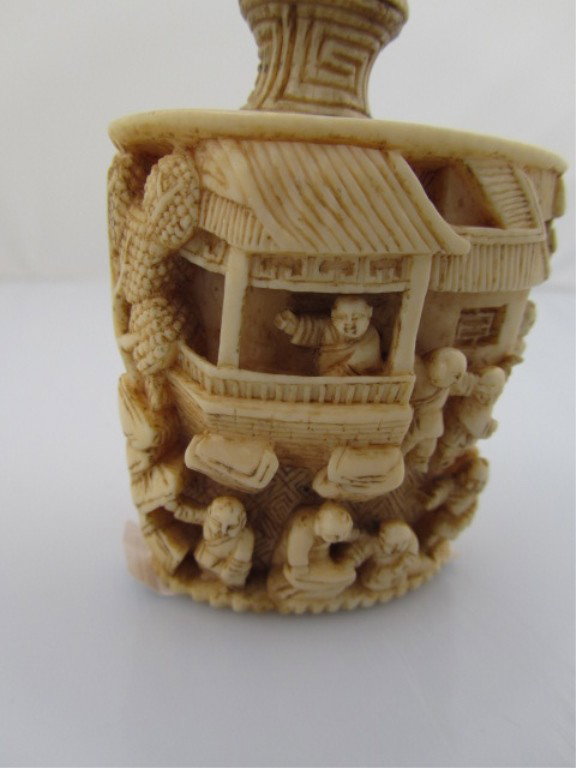 Antique Chinese Openwork Carved Ivory Snuff Bottl - 6