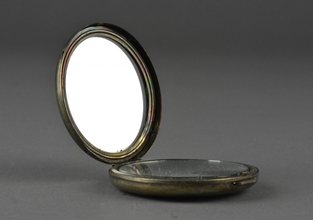 Chinese Silver Cosmetic Box with Mirror: Antique Chinese silver cosmetic box with mirror; D: 6 cm, 55 grams