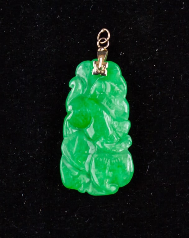 Chinese Green Jadeite Buddha Pendant (1 of 3)