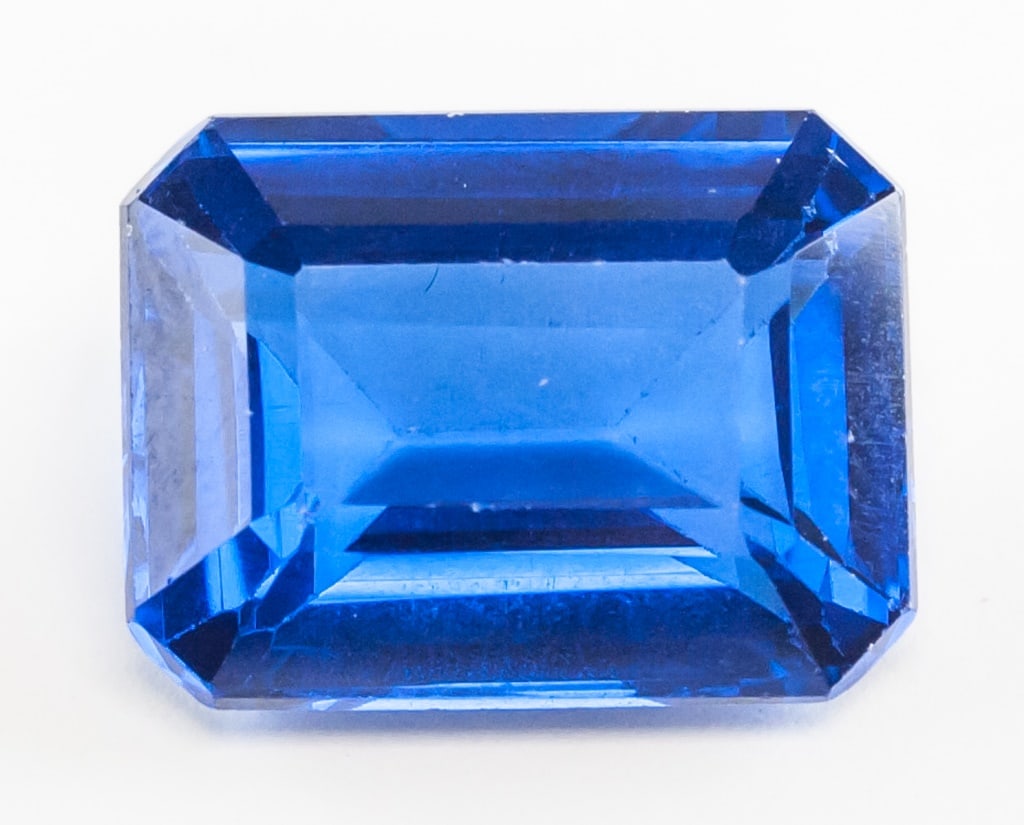 13.00ct Emerald Blue Paraiba Tourmaline GGL (1 of 4)