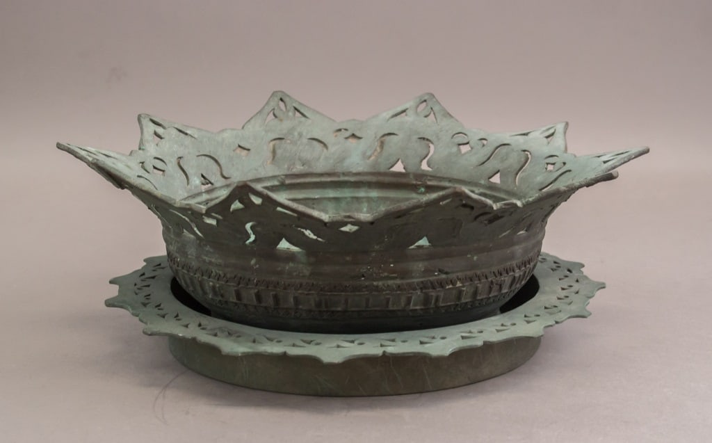 Chinese Bronze Plate and Bowl Ming-Style (1 of 9)