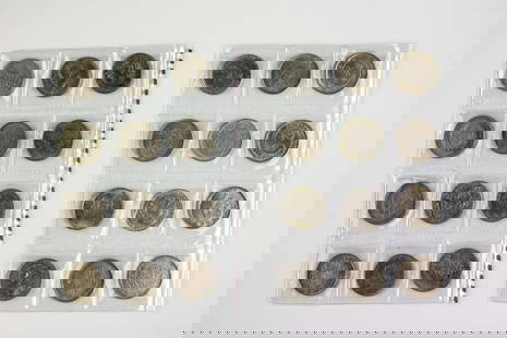 Chinese Late Qing to Republic Era Coins 24pc: Chinese Late Qing to Republic Era Coin Collection, 24 pieces. This lot comprises an assortment of copper and base metal coins dating from the late Qing Dynasty into the Republic of China period. Denom