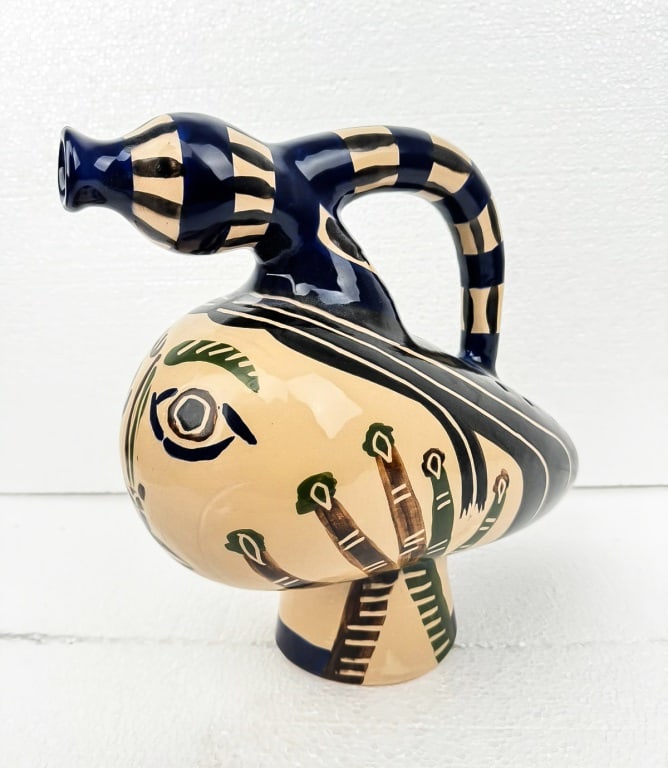 Porcelain Canard Pique-fleurs Sgd Picasso 28/50 (1 of 8)