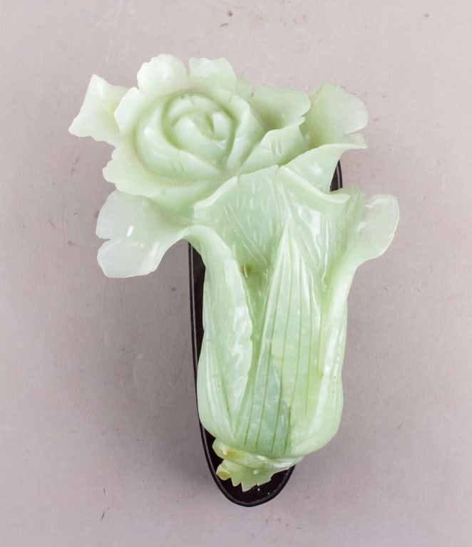 Chinese Green Hardstone Carved Cabbage w/ Stand (1 of 6)
