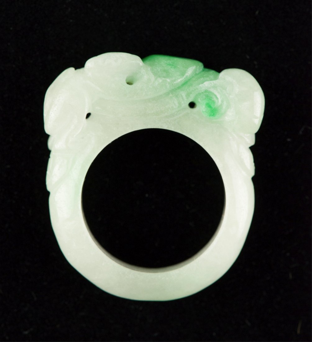 White & Emerald Green Jadeite Ring Carved Lingzhi - 2