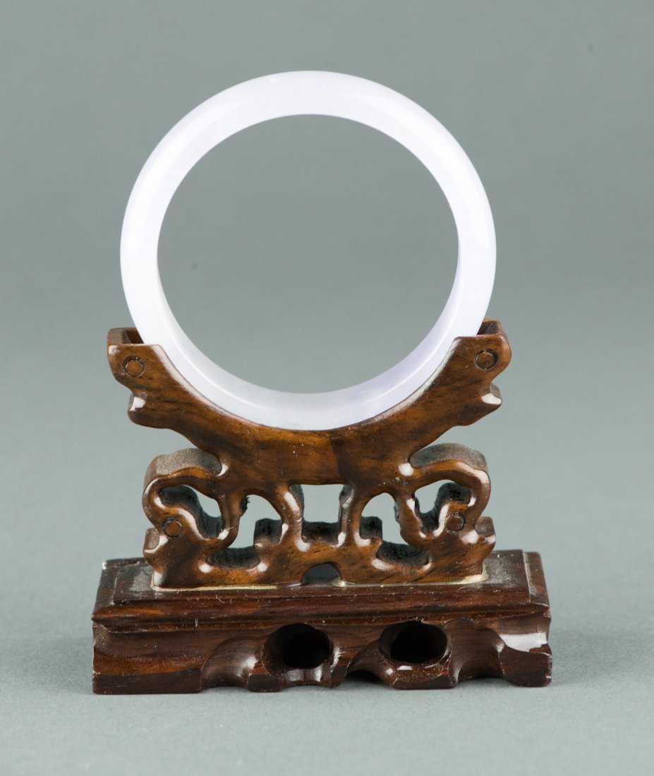 Superb Chinese Translucent Lavender Jadeite Bangle