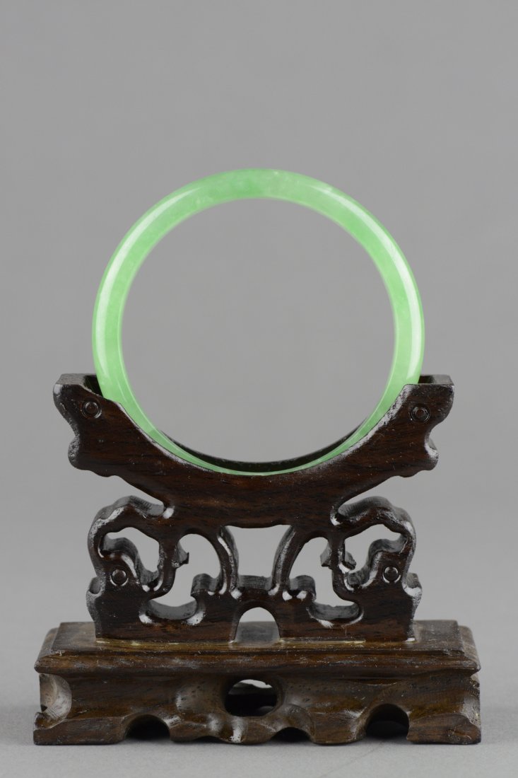 Chinese Apple Green Jadeite Bangle