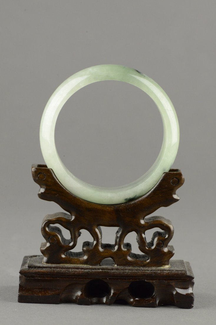 Emerald Green Jadeite Bangle w Grade A Certificate