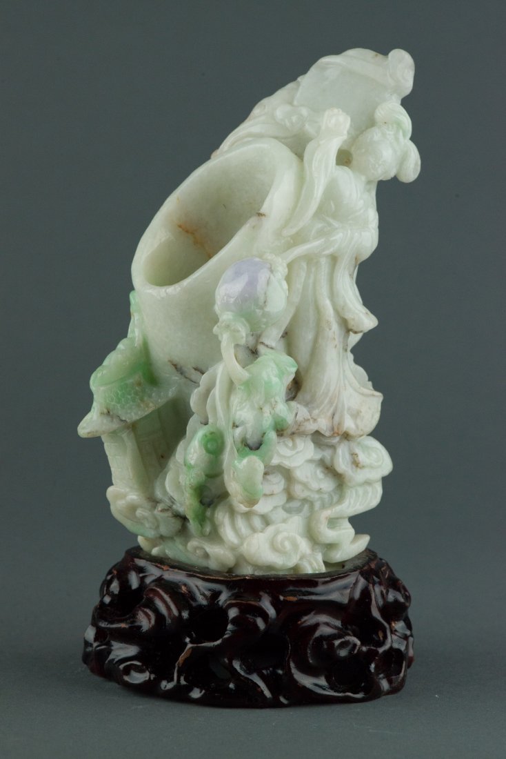 Fine Chinese Jadeite Brushpot Carved Lady in Robes
