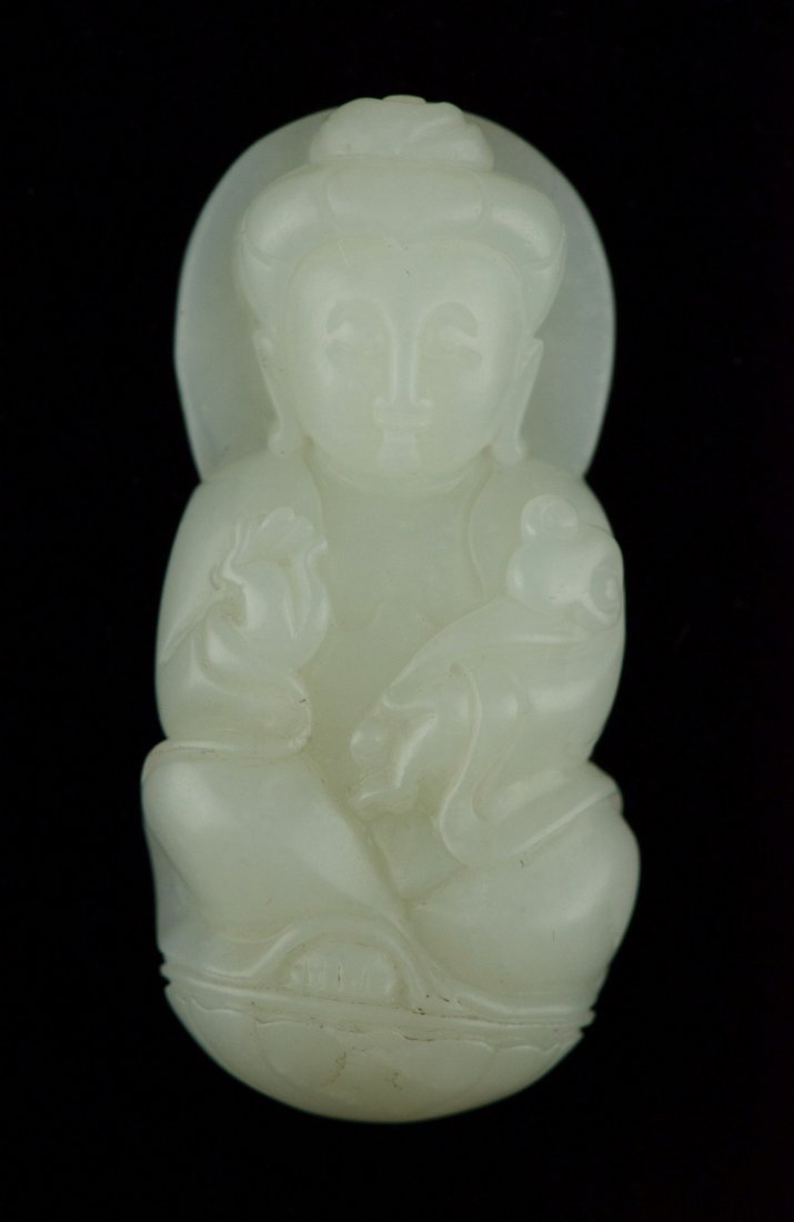 Fine Chinese White Jade Carved Kwanyin