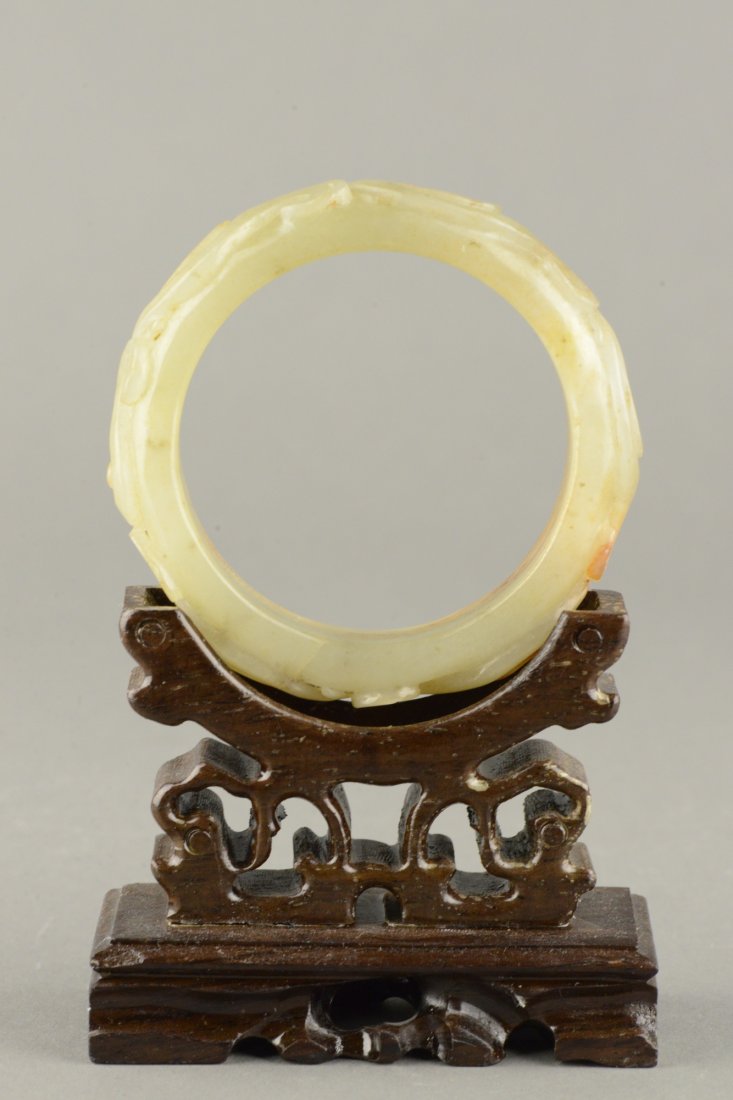 Chinese White Jade Bangle Carved Vine 17th/18thC
