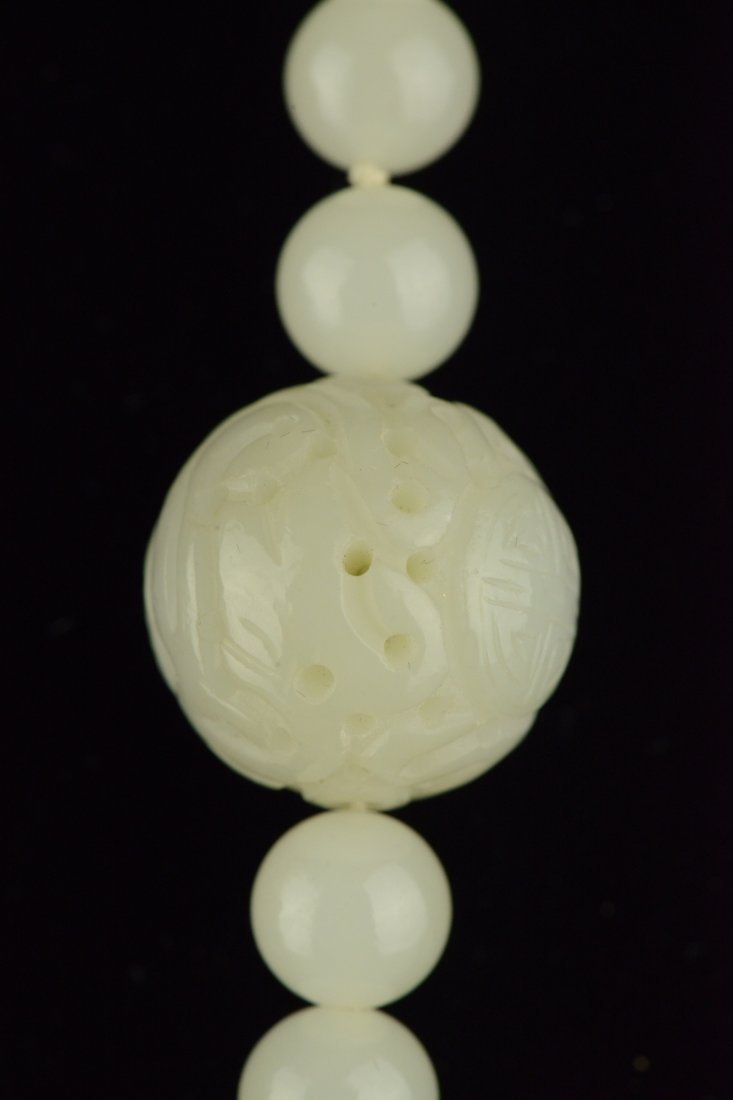 Chinese Fine Imperial Hetian Jade Bead Necklace - 2