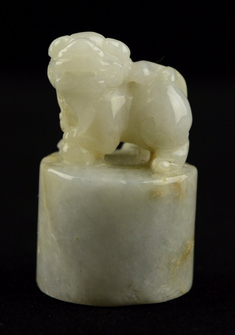 Fine Chinese Small Jade Seal Surmounted Fu Dog