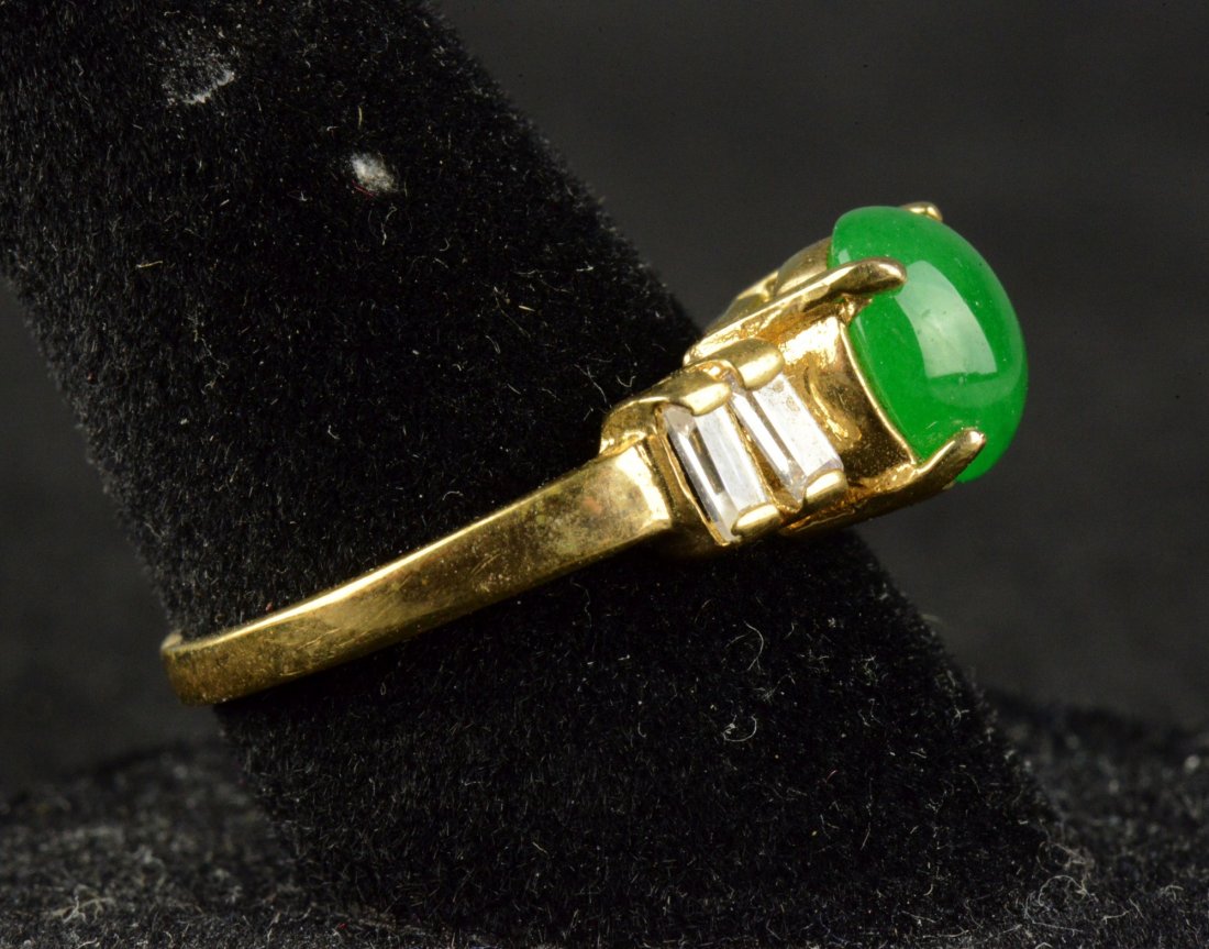 3 Pieces of Chinese Emerald Green Jadeite Rings - 9
