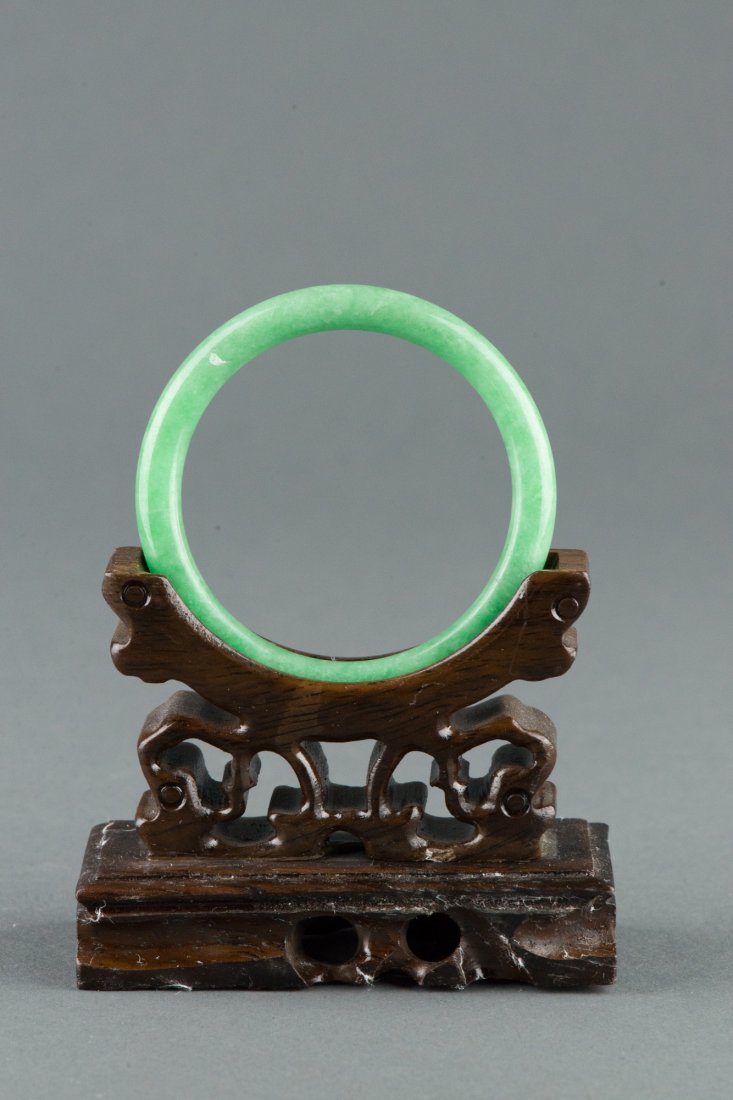 Chinese Apple Green Hardstone Bangle