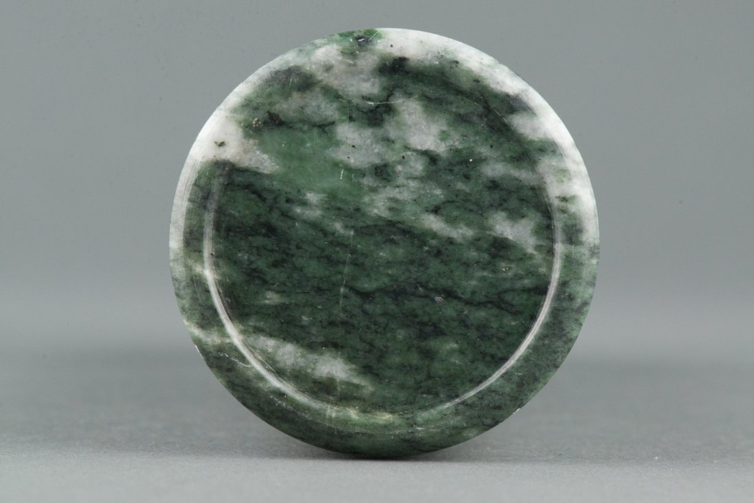 Chinese Spinach Green Hardstone Holder w Lid - 3