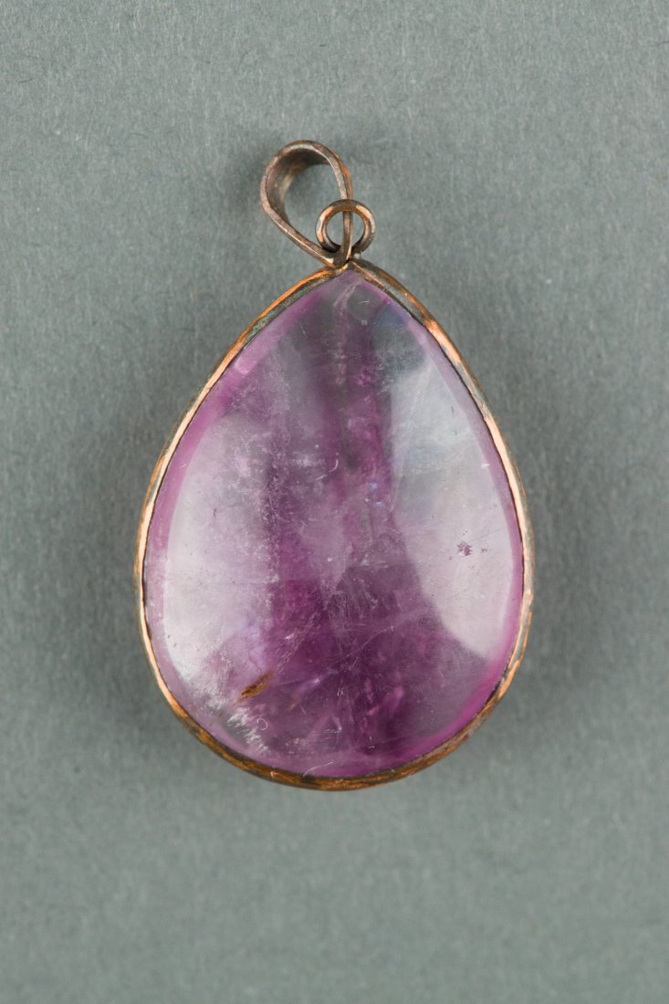 Charming Chinese Purple Hardstone Carved Pendant - 2