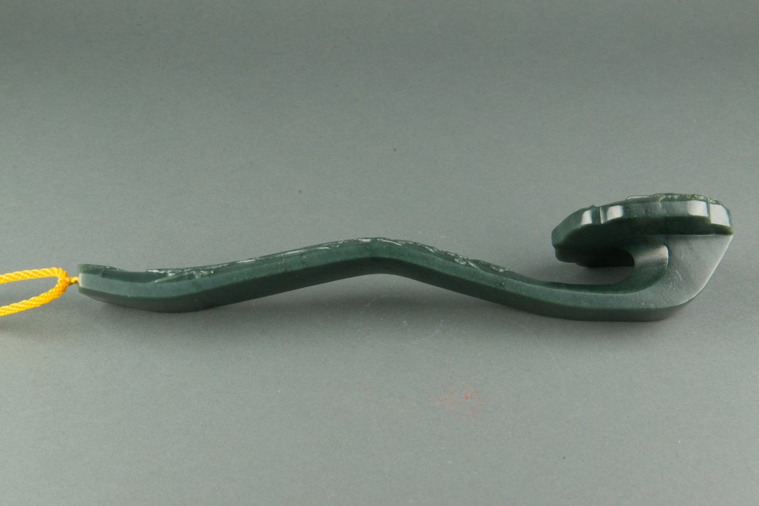 Chinese Spinach Green Hardstone Carved Scepter - 2