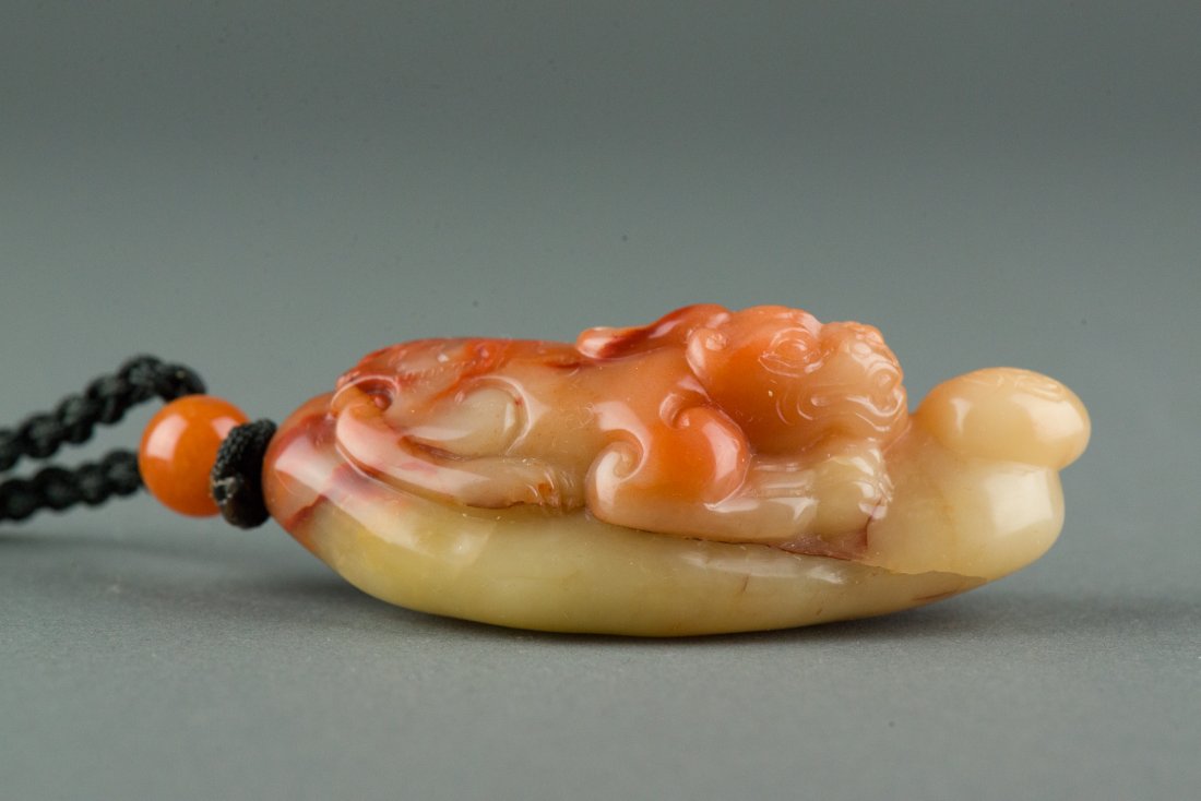 Fine Chinese Shoushan Stone Toggle Carved Chilong