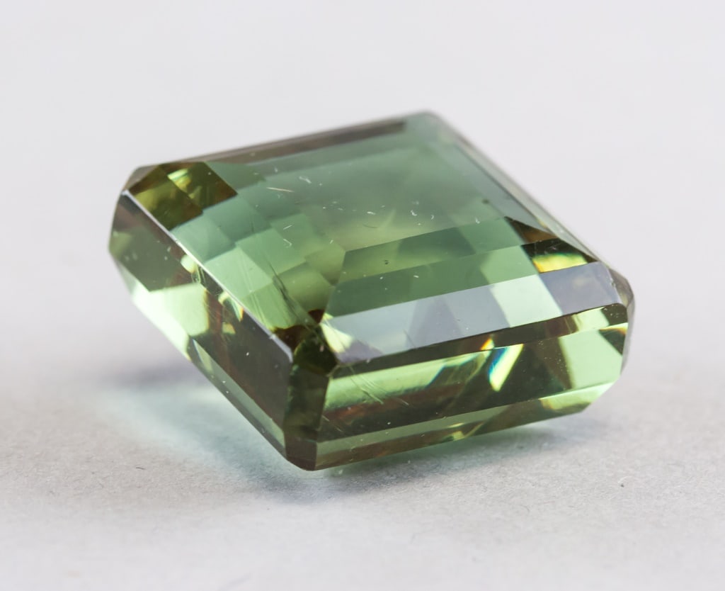 107.15ct Emerald Cut Green Natural Alexandrite (1 of 3)