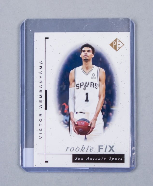 2023 Victor Wembanyama Rookie FIX Card (1 of 8)